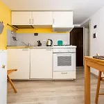 Apartment Adorno 2 - Affitti Brevi Italia