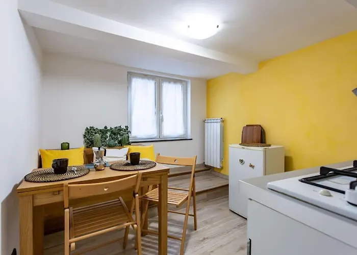 Apartment Adorno 2 - Affitti Brevi Italia