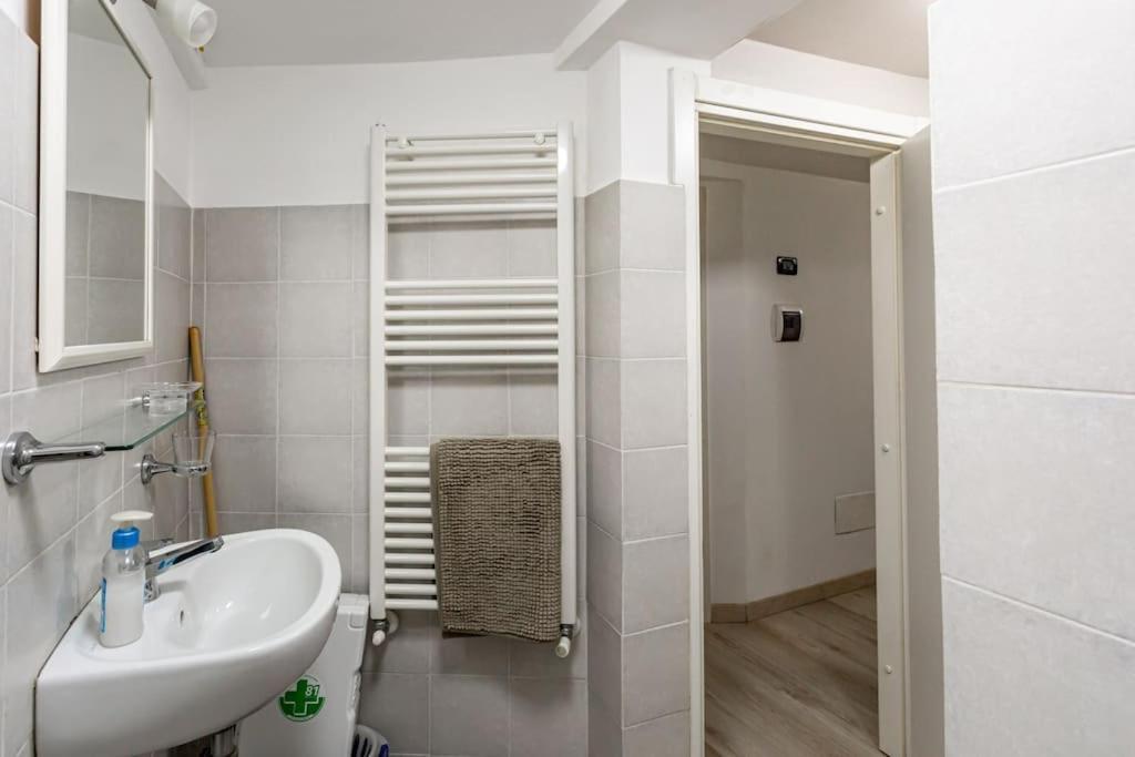 Apartment Adorno 2 - Affitti Brevi Italia Genoa